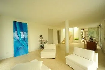 C-rooms 3*