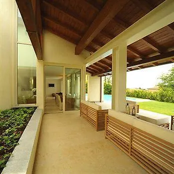 Nocleg ze śniadaniem C-rooms Cremella