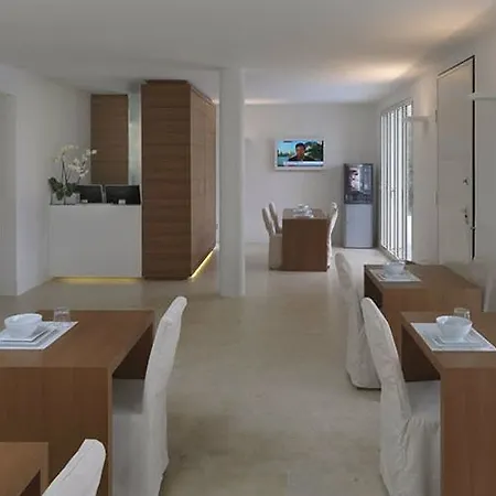 C-rooms Bed & Breakfast